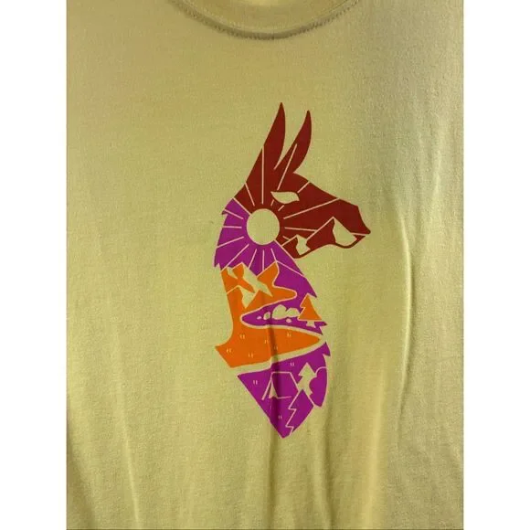 Cotopaxi NWT City Llama Organic T Shirt Denver in Wheat Size M - Picture 2 of 7